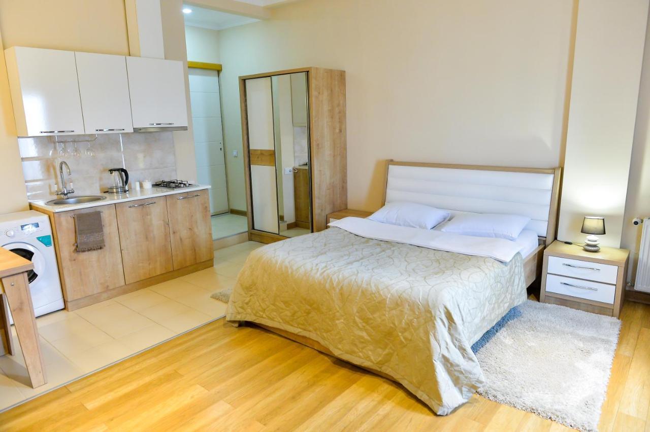 Happy Stay Hotel คูทายสิ ภายนอก รูปภาพ