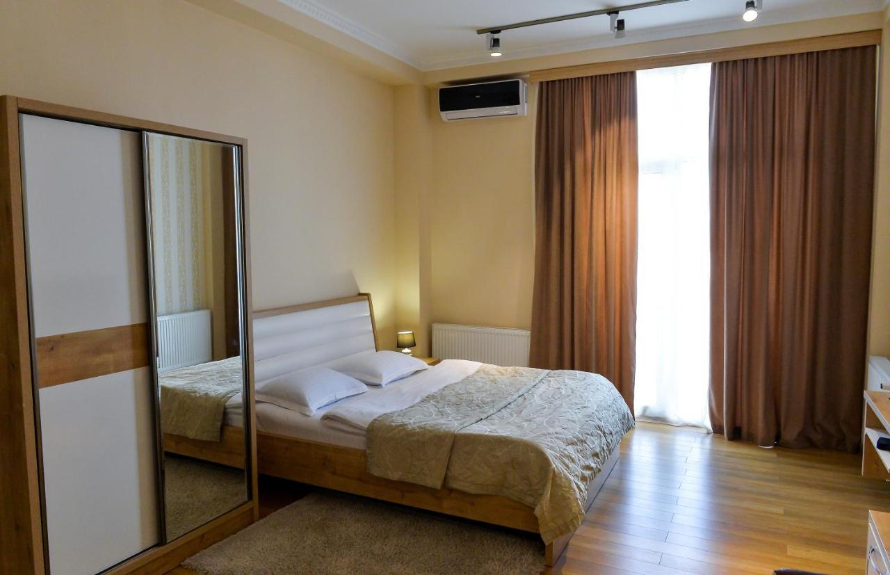 Happy Stay Hotel คูทายสิ ภายนอก รูปภาพ